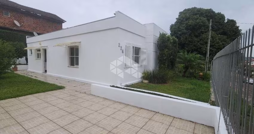 Casa à venda no bairro Rincão em Novo Hamburgo - 2 dormitórios, vaga e muito conforto!