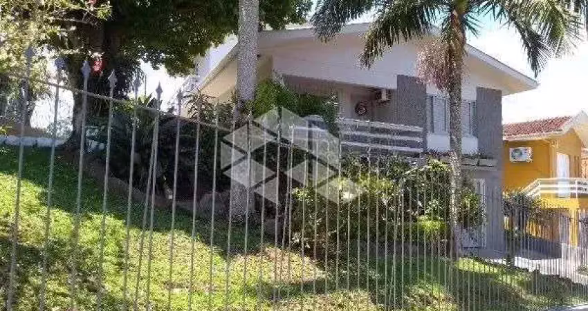 Casa com 5 quartos à venda na Rua Osvaldo Cruz, 1389, Primavera, Novo Hamburgo