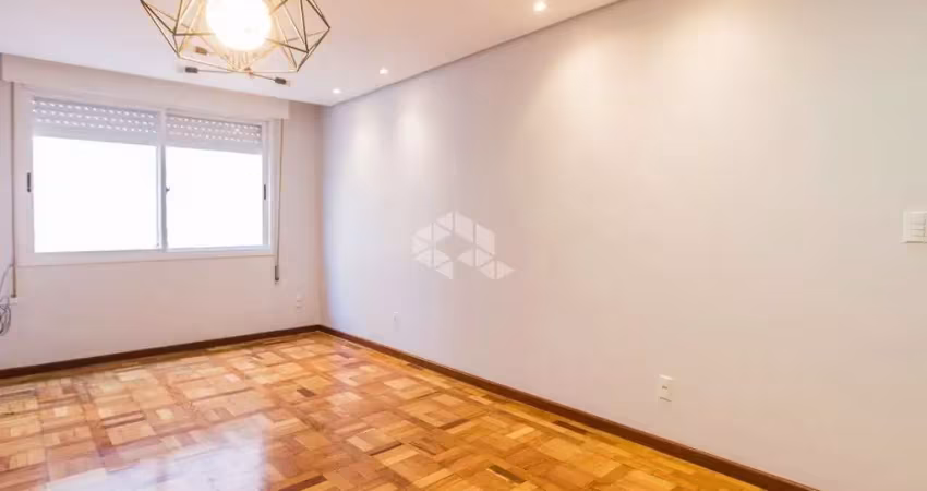 Apartamento de 02 dormitórios, com 77,88m² privativos e 02 vagas na rua andaraí  bairro passo da areia,