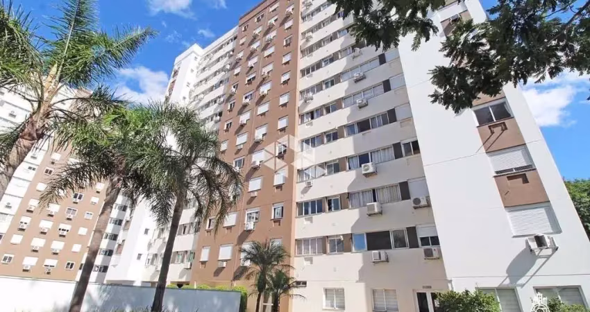 Apartamento com 2 dormitórios, suíte e vaga coberta escriturada - passo da areia