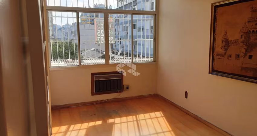 Apartamento a venda com  03 Quartos -Bairro Santana -Porto Alegre