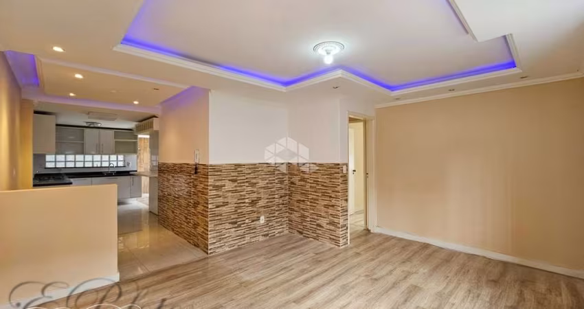Apartamento à venda semimobiliado com pátio 2 quartos/dormitorios, suite, vaga de garagem, Santa Maria Gortti, Porto Alegre