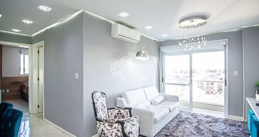 Apartamento de 02 dormitórios com suíte, sacada e churrasqueira no bairro Nossa Senhora Das Graças