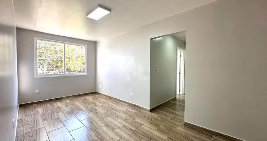 Apartamento 2 dormitórios reformado no bairro humaitá
