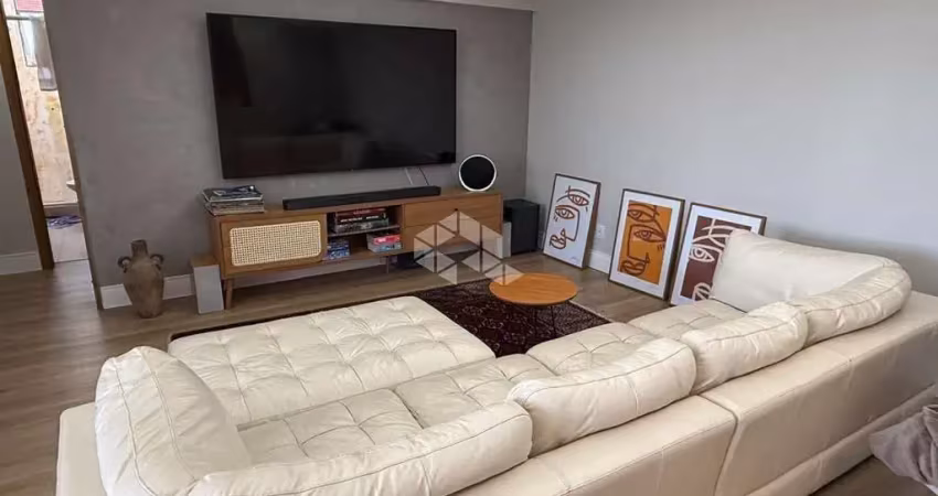 Apartamento 02 quartos com 02 vagas  -mont serrat  -porto alegre