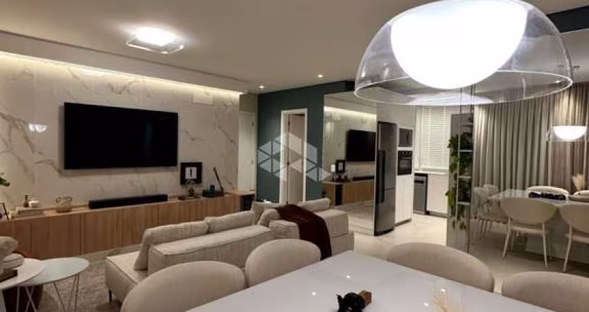 Apartamento 2 suítes no Centro de Florianópolis