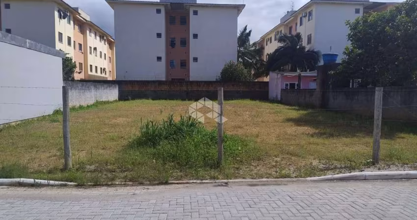 Terreno á venda com 320m²  no Bairro Aririu- Palhoça- SC