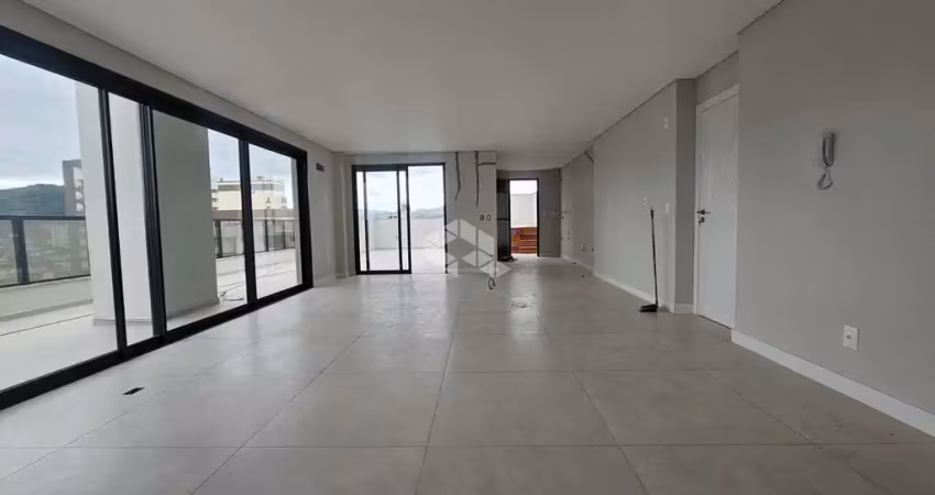 Cobertura plana com 3 suítes  - Floresta, São José/SC