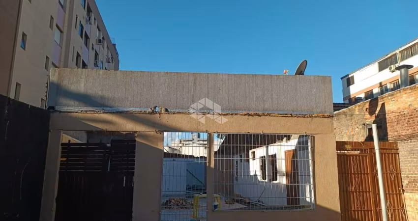 Excelente Terreno com 682,44 m² para comércio ou residência no bairro Santana