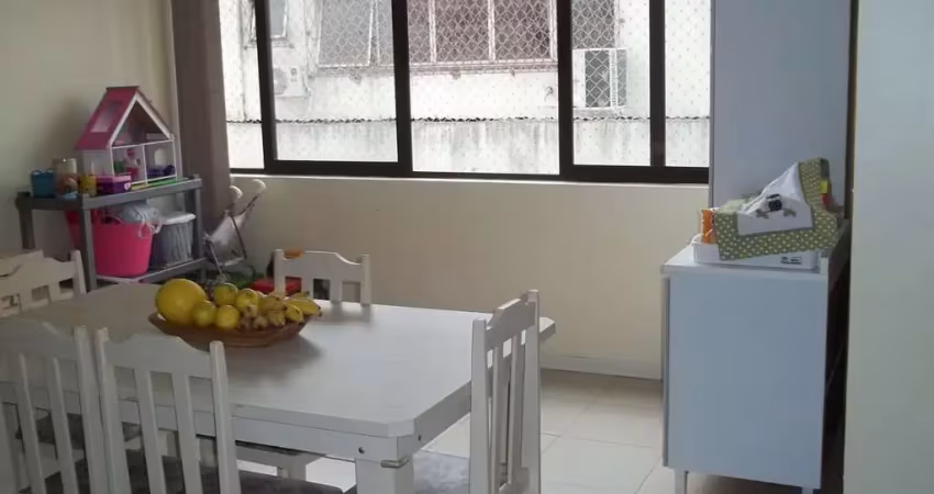 Apartamento 2 quartos com suíte, com banheira,  churrasqueira, elevador e vaga passo d'areia