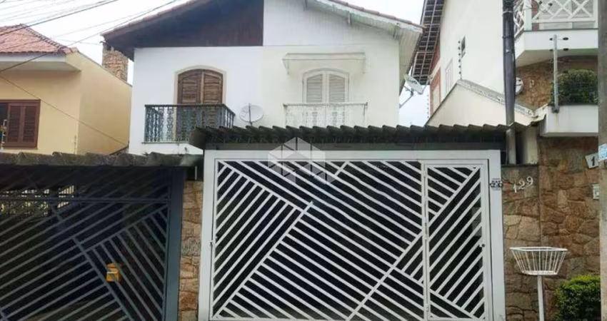 Sobrado a veda no Horto Florestal