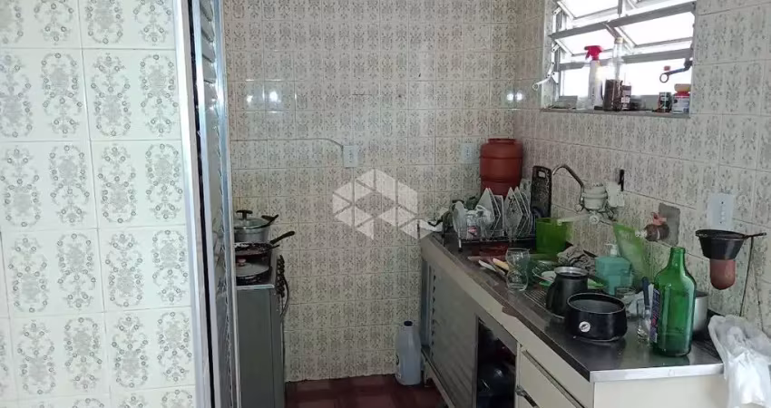 Casa com 2 quartos à venda na Nemésio Ramos Figueira, 472, Vila Pedra Branca, São Paulo