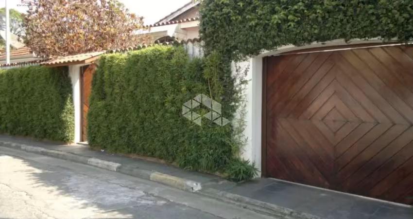 Casa sobrado à venda no tremembé com 6 quartos (3 suítes)