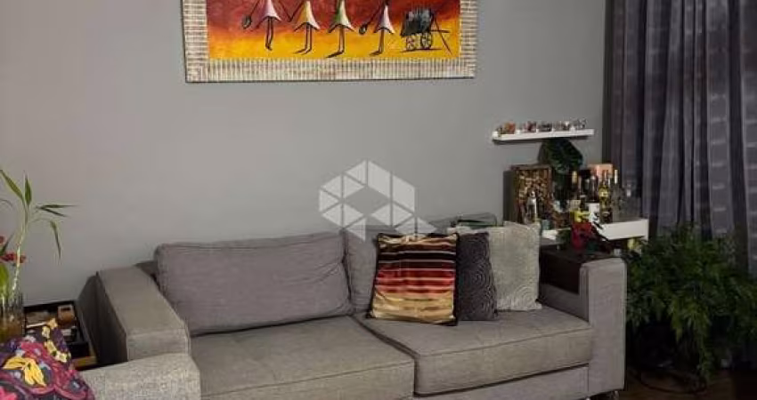 Apartamento em andar alto na Santa Teresinha 395.000,00