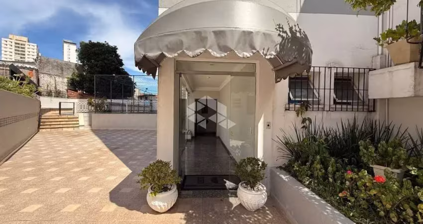 Apartamento Recém Reformado no Condomínio em São Paulo