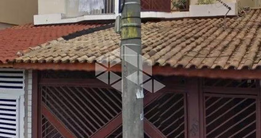 Sobrado a Venda na Vila Nova Mazzei com 3 dormitórios e uma vaga