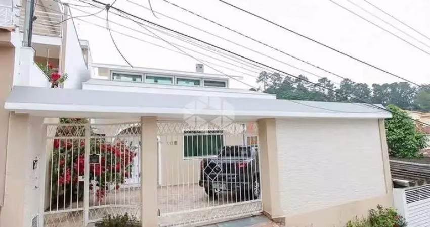 Casa a venda com 1 dormitorios 3 suits 5  banheiros e 3 vagas