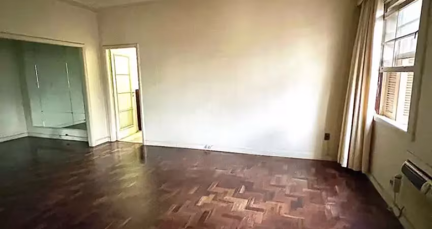 Apartamento com 3 quartos à venda ao lado da santa casa