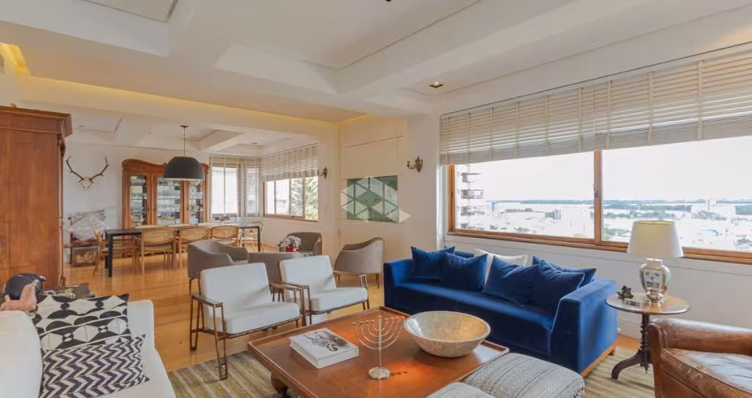 Apartamento de 3 suítes com vista panorâmica no Moinhos de Vento