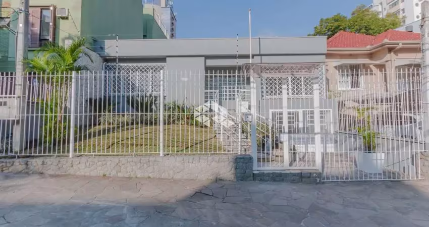 Casa com 4 quartos à venda na Rua Coronel Corte Real, 950, Petrópolis, Porto Alegre