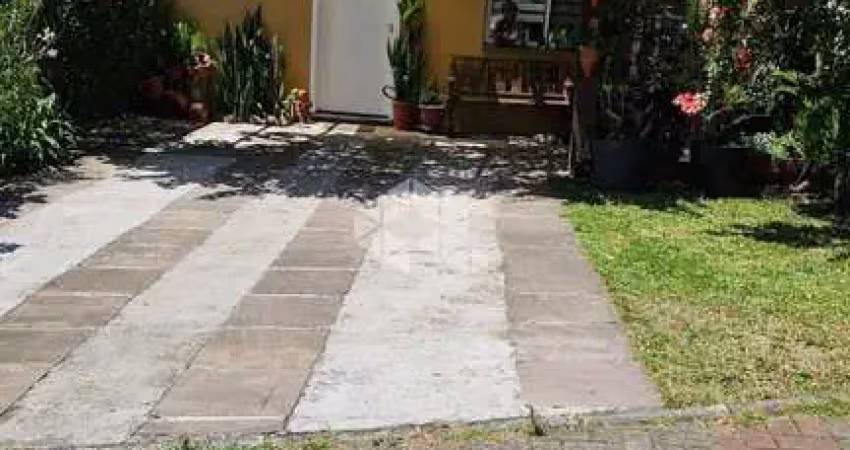 Casa em condomínio fechado com 3 quartos à venda na Rua Adão Gregory, 200, Mário Quintana, Porto Alegre