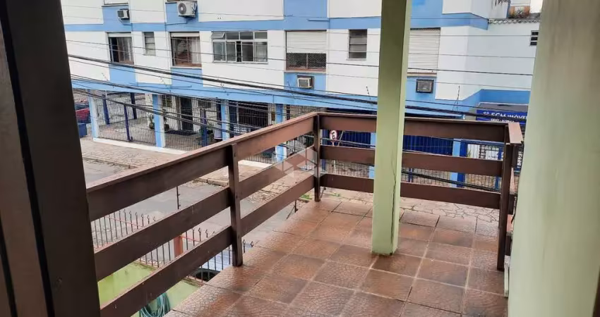 Casa à venda, muito bem localizada, no bairro jardim botânico. próximo à todos os recursos do bairro