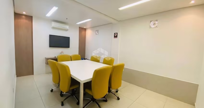 Sala comercial, com 29m, no bairro Menino Deus em Porto Alegre