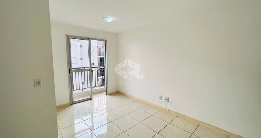 Apartamento de 3 dormitórios com sacada e vaga de garagem - Bairro Igara Canoas