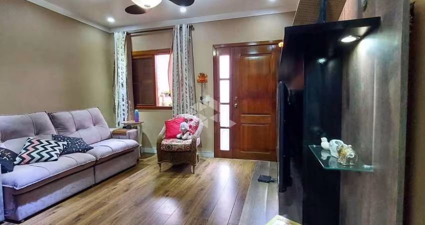 Sobrado de 4 quartos sendo 1 suíte, escritório, 203 m² construído, bairro São José - Canoas