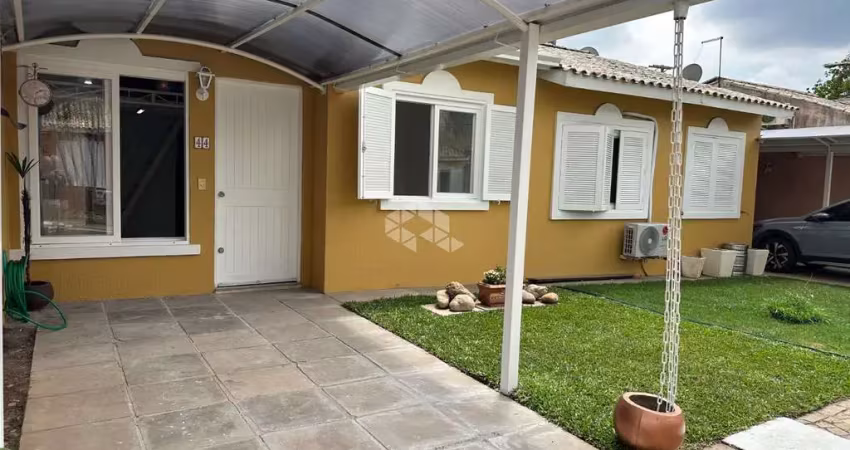 Casa térrea em condomínio, 02 quartos, 79m² no bairro rio branco canoas