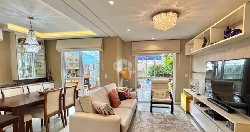 Sobrado  com 161m² , 3 quartos (1 suíte)  e 2 vagas cobertas no condomínio resiidêncial privilege exclusive house em canoas rs