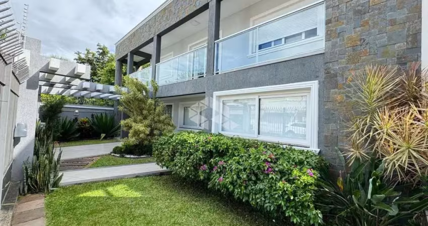 Casa com 3 dormitórios, 3 banheiros, próximo a estação sapucaia.