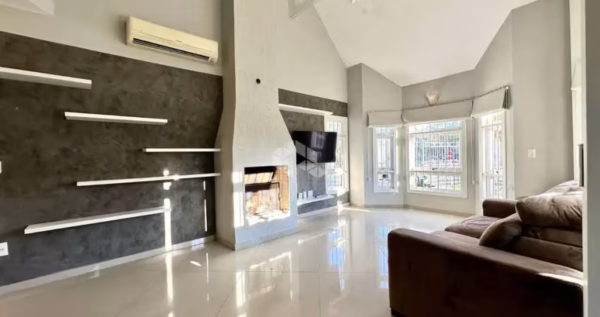 Sobrado 4 dormitórios, 1 suíte, sótão, 300 m² construído, bairro moinhos de ventos