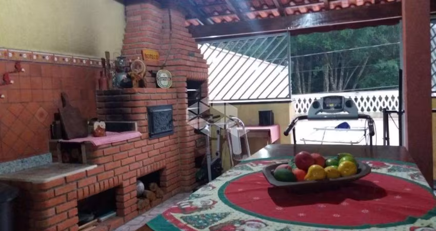 Casa com 3 dormitórios à venda, 130 m² por R$ 469.900,00 - Jaraguá - São Paulo/SP