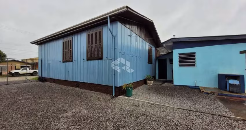 Casa com 3 quartos à venda na Luiz Rufatto, 327, Santa Catarina, Farroupilha