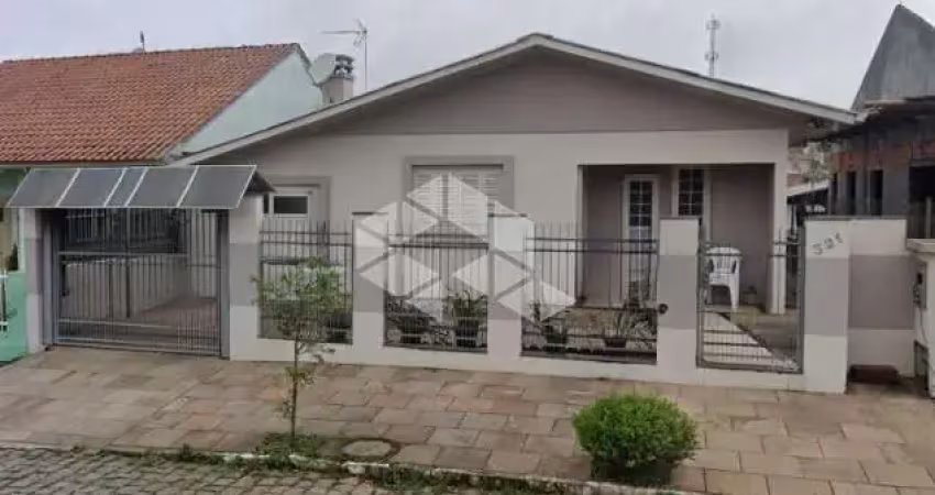 Casa com 02 moradias no bairro bela vista em farroupilha