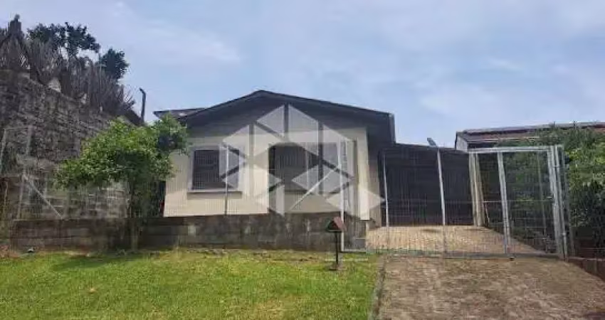Casa com 03 dormitórios no bairro são luiz em farroupilha