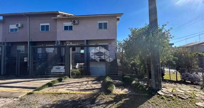 Sobrado de 105,27m2 no bairro são francisco com 2 dormitórios e 2 vagas de garagem