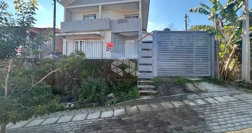 Casa com 4 quartos à venda na Lucindo Lodi, 768, Primeiro de Maio, Farroupilha