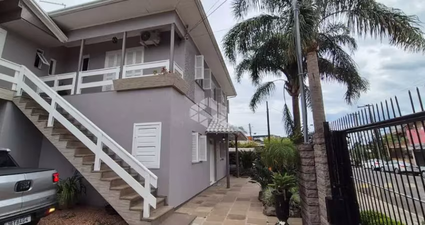 Ampla casa com 380m2, localizada no bairro santo antônio