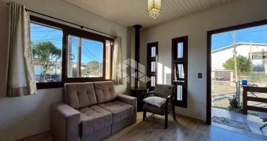 Uma bela casa, com dois andares, de esquina no bairro josé