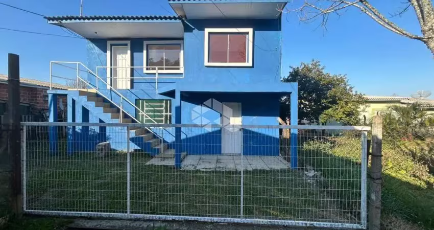 Casa em alvenaria com 2 pavimentos no bairro alvorada