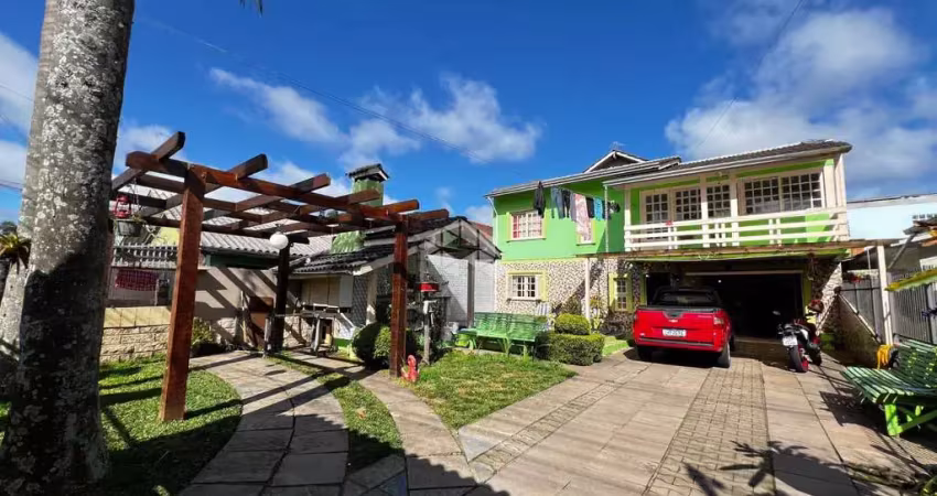 Casa com 5 quartos à venda na Antônio Sachet, 987, Primeiro de Maio, Farroupilha