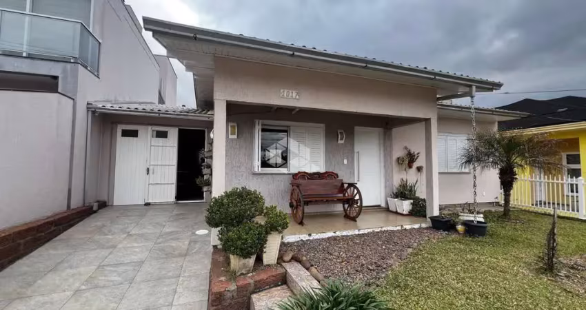 Casa com 2 quartos à venda na Colorado, 1017, Bela Vista, Farroupilha