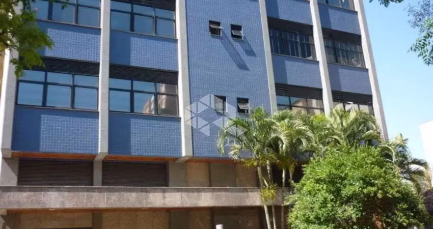 Conjunto/sala comercial no bairro Azenha, rua Barão do Triunfo