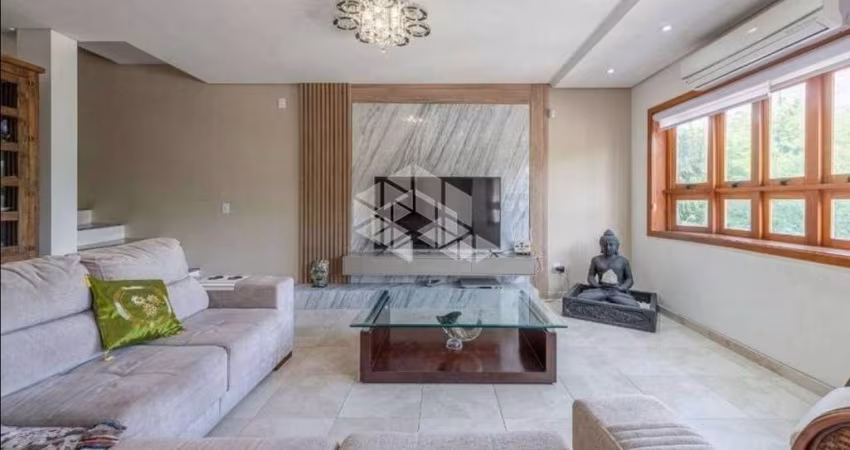 Crédito Real vende casa de 03 dormitórios /quartos sendo 01 suíte master com Hidromassagem no bairro Jardim Planalto - Porto Alegre / RS