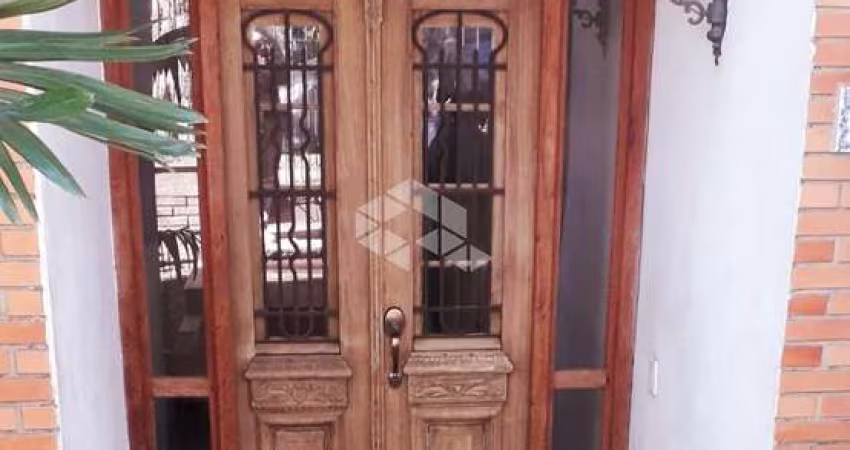 Casa 4 D/Quartos à venda no Bairro Cristal