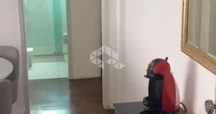 Vende-se apartamento na rua carlos von koseritz - são joão porto alegre rs