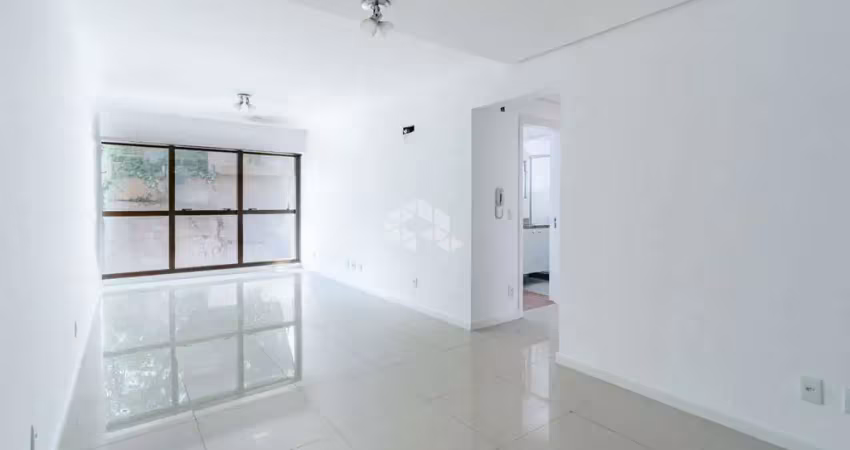 Apartamento à venda com 02 quartos / suítes na rua vicente da fontoura no bairro rio branco em porto alegre / rs.irro rio branco