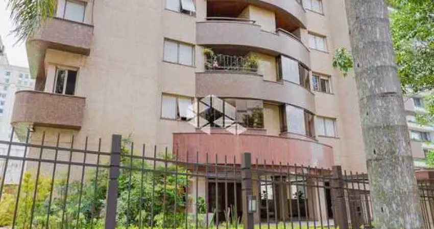 Apartamento 2 dormitórios com  suíte e vaga escriturada no bairro boa vista